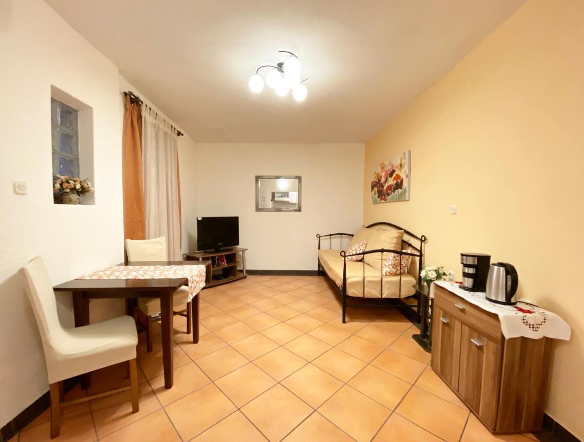 Apt Lavender On Nincevica St- 1 Bedroom Apt 5 Min To The Old Town Of スプリト エクステリア 写真